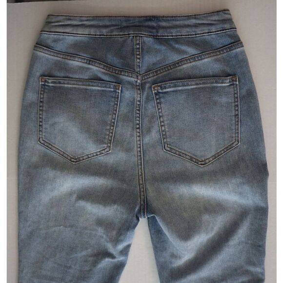 We The Free OB1036256 Women's Sz 25 Light Wash CRVY High Rise Denim Jeans - Picture 10 of 12